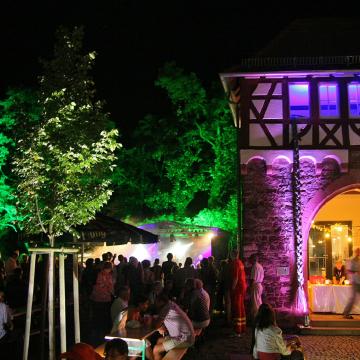 Straßentheater 2017 - Volk im Schloss – Das südhessische Theaterfestival - Veröffentlichung bitte nur mit dem Fotohinweis: © Jochen Melchior
