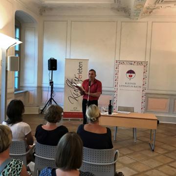 Blind Date Lesung am 21. Juni 2017 - Wladimir Kaminer liest aus seinem Buch "Goodbye, Moskau" - Foto: Kreis Offenbach